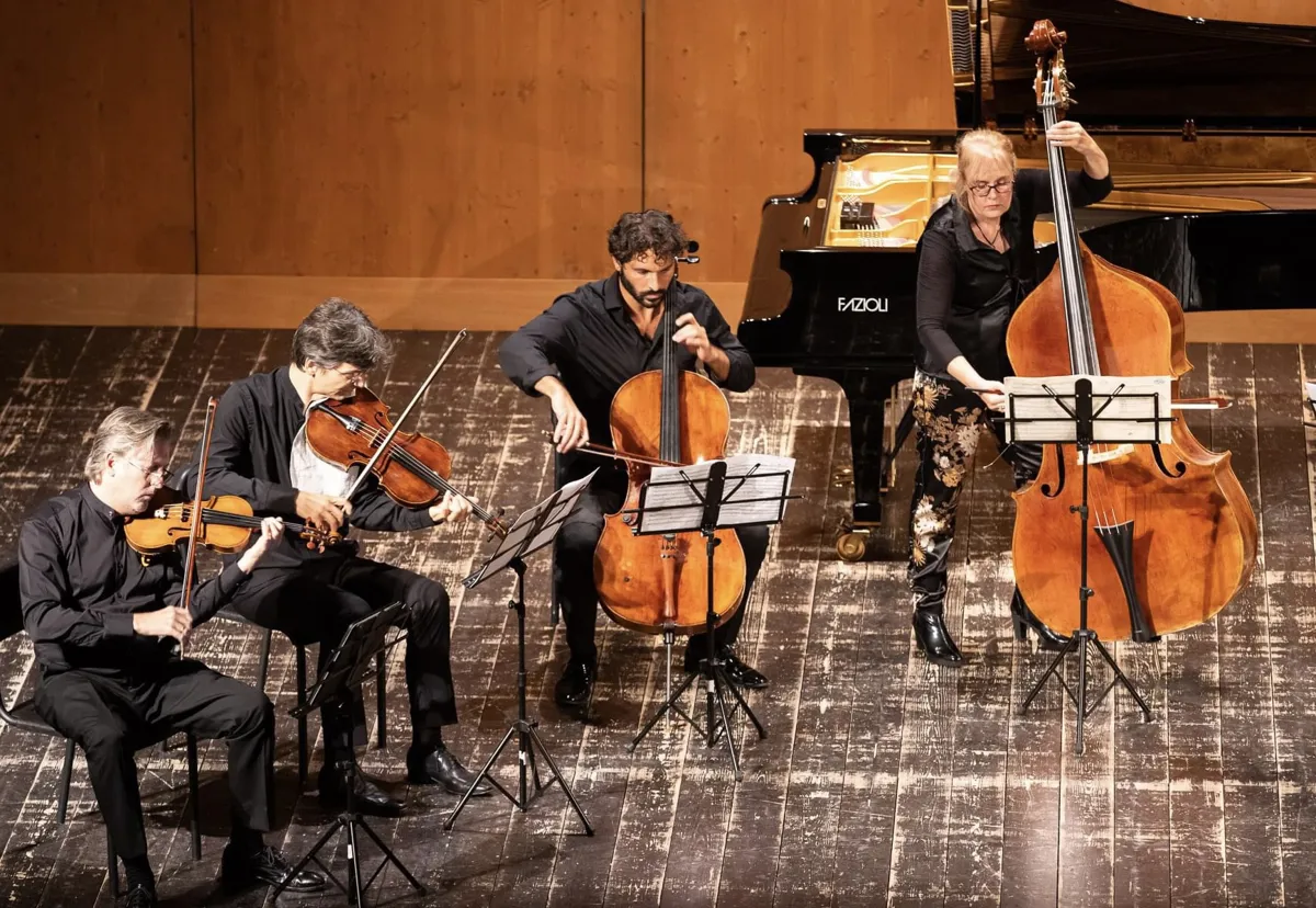 Chamber Music with Double Bass from Trio to Octet